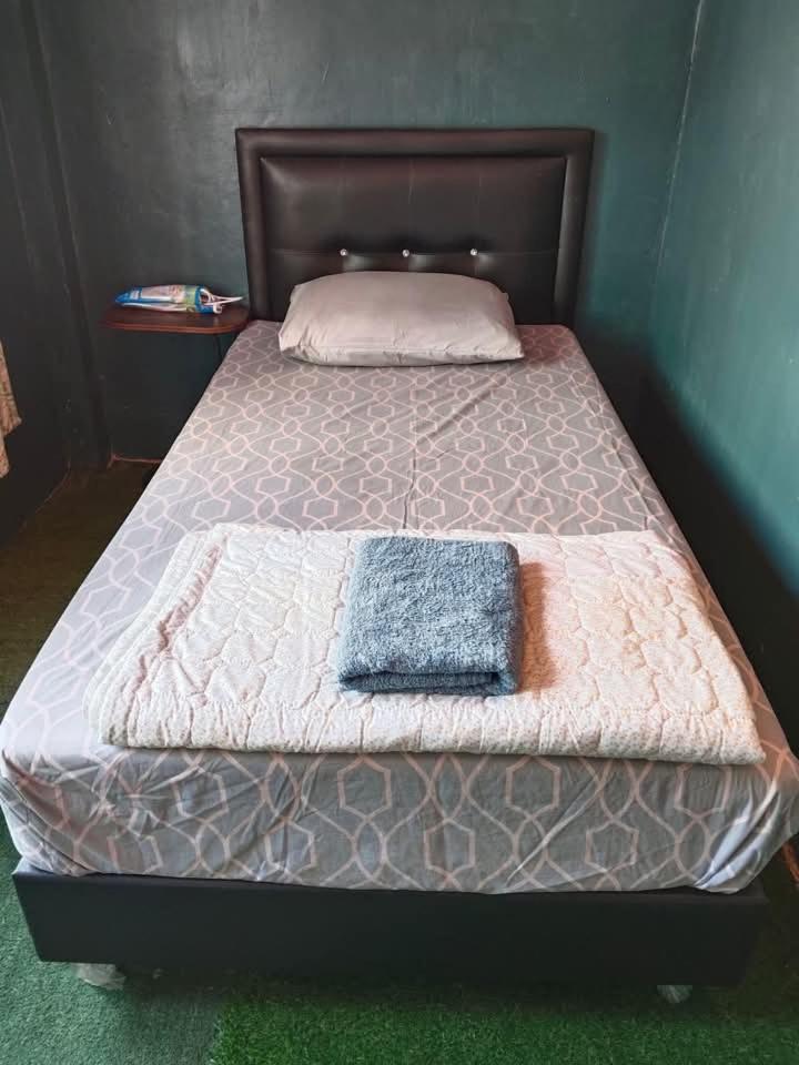 Banphe​ Hostel Zimmer foto